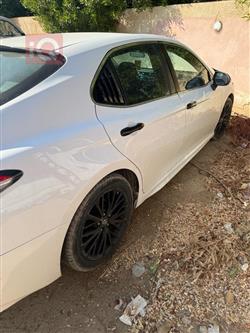 تۆیۆتا کامری